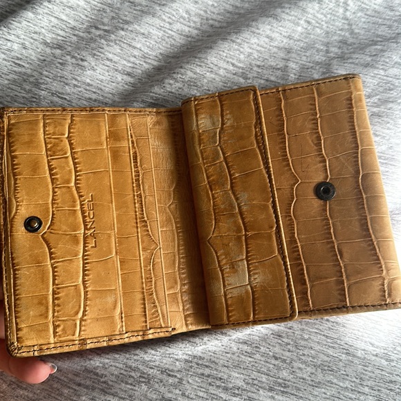 Women’s lancel wallet - Picture 3 of 7